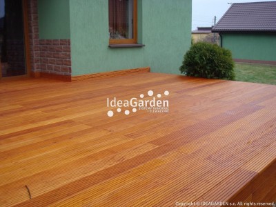 Deska tarasowa Badi 19x90 [mm] - dł. 3,66 m (drobny ryfel i gładka)